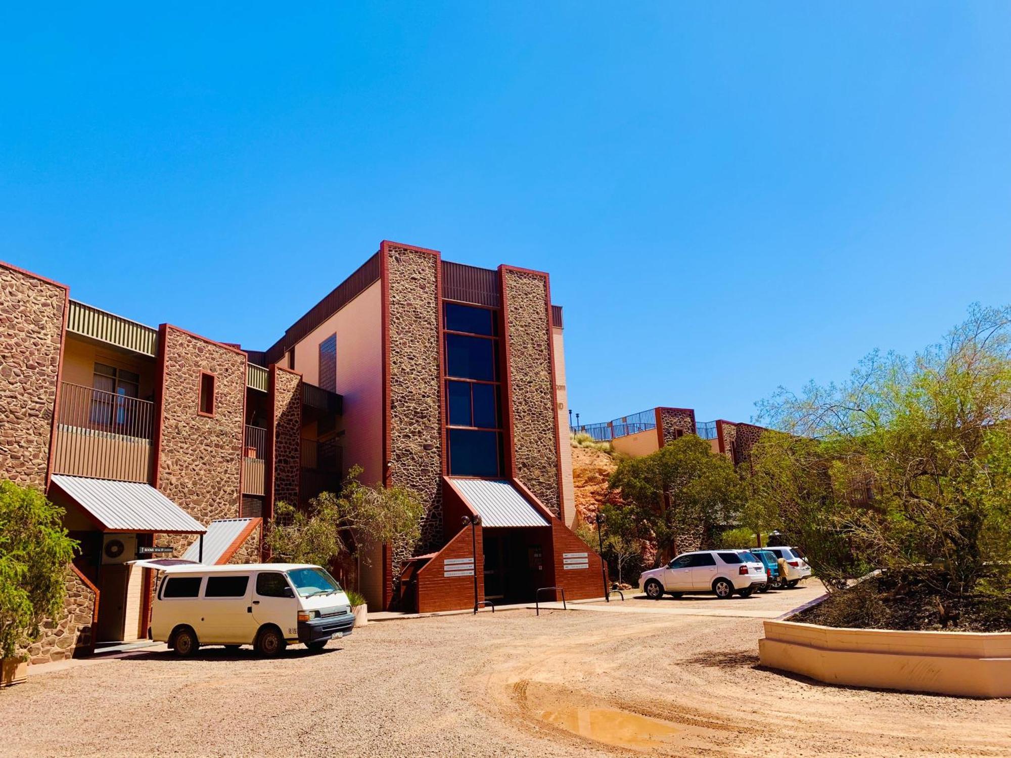 Desert Cave Hotel Coober Pedy Extérieur photo