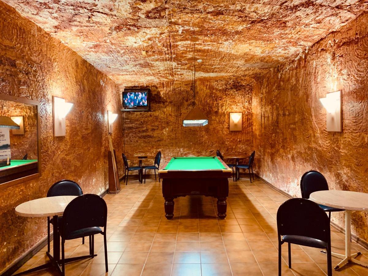 Desert Cave Hotel Coober Pedy Extérieur photo