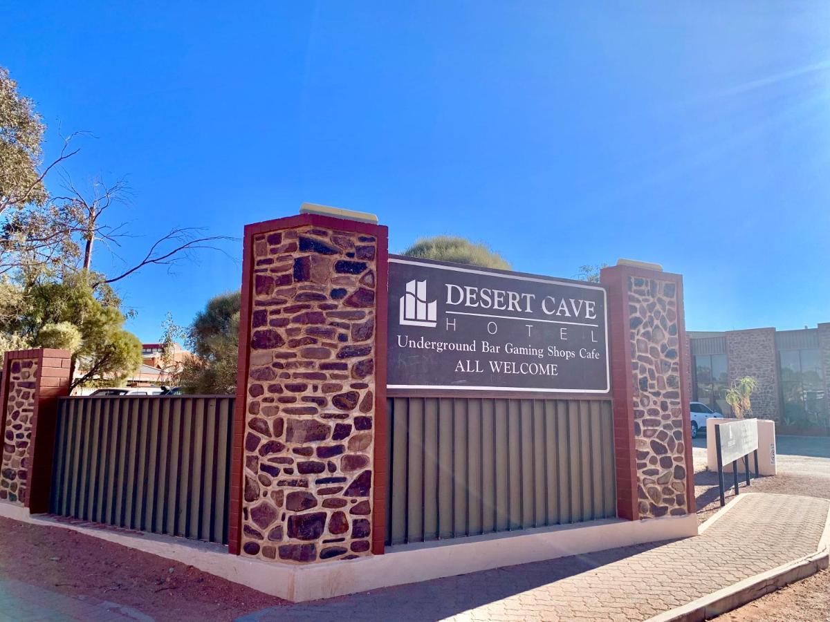 Desert Cave Hotel Coober Pedy Extérieur photo